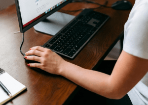 Discover how left-handed keyboards can boost your efficiency and comfort at work