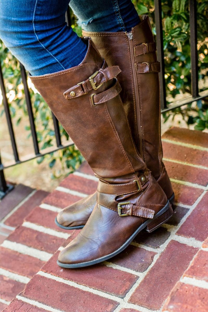 Ultimate Guide to Stylish Women's Boots