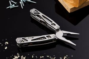 Best Survival Knives and Multi-Tools 