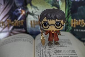 Crafting Magical Pieces from the Wizarding World