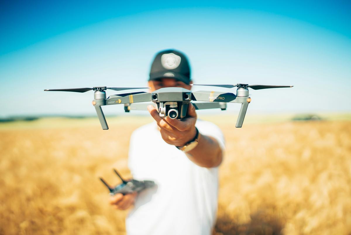 Best Drones to Buy in the UK 2025