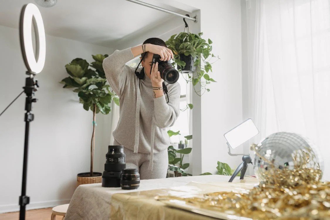 The Power of Lighting and Backgrounds in Photography and Videography