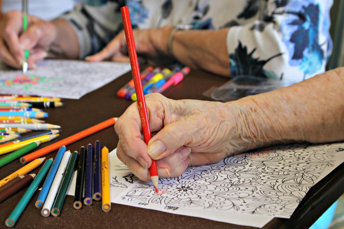 The Benefits of Coloring for Seniors with Dementia