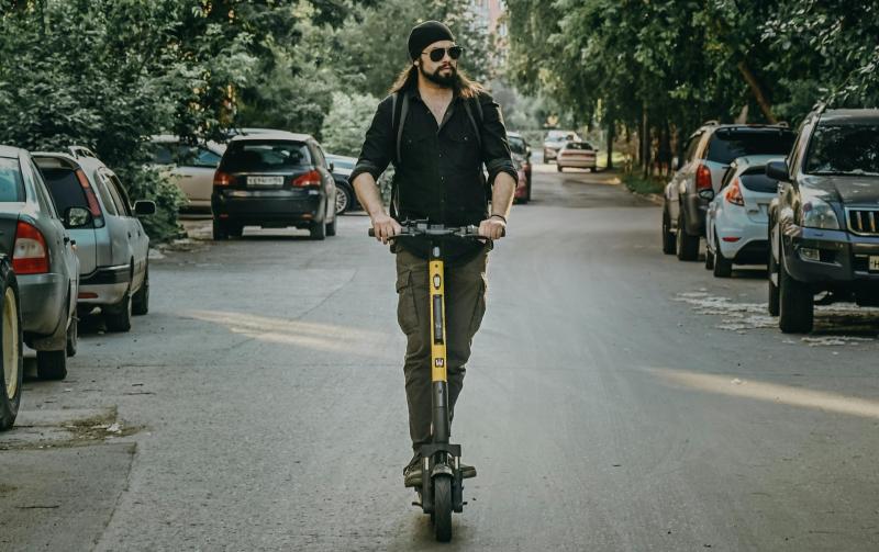 Tips and Tricks for Boosting E-Scooter Speed Safely and Within the Law