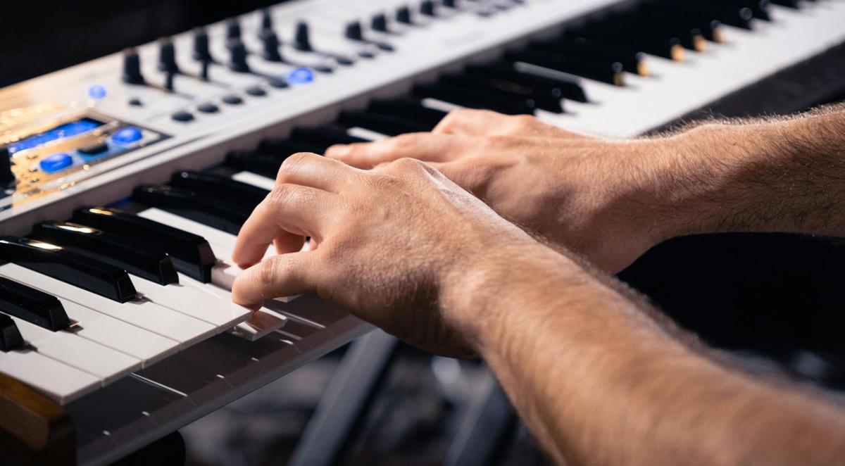 How to Customize the Sound on Your Digital Piano