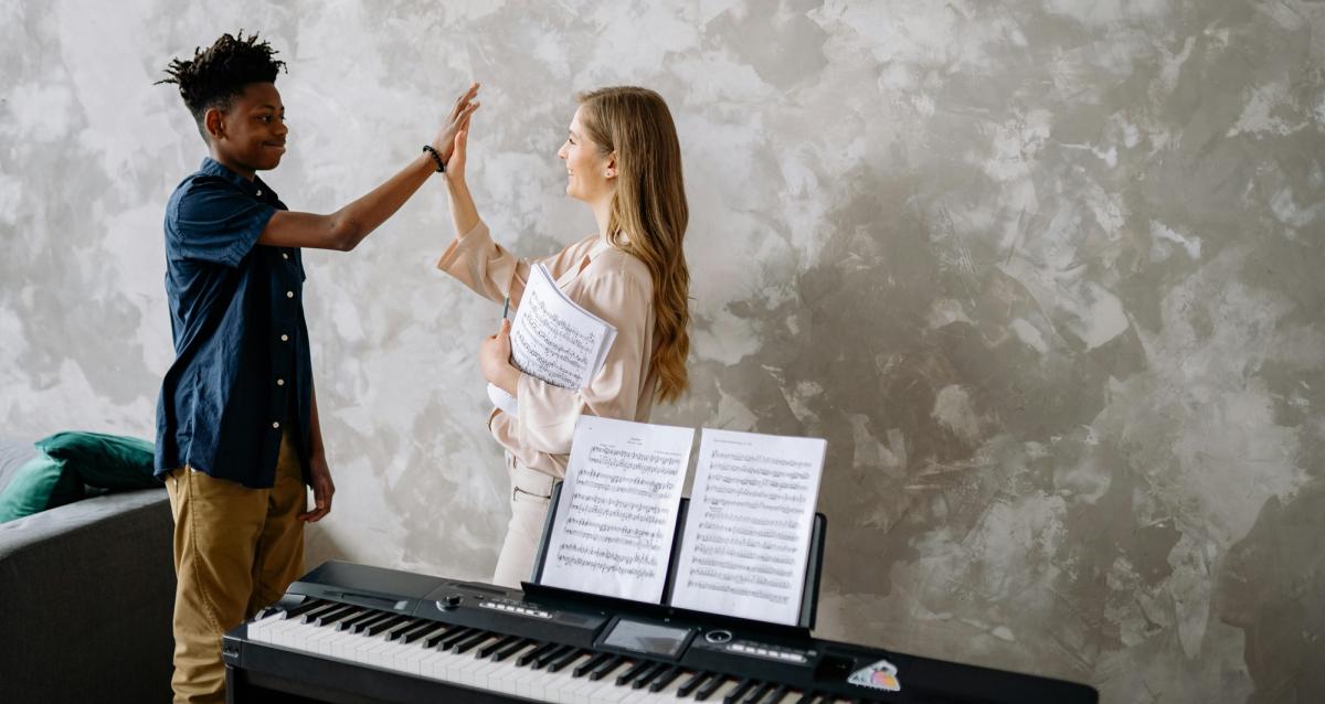 Best Digital Pianos for Children Learning Piano
