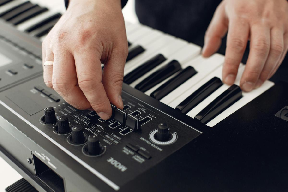 How to Choose the Right Digital Piano for Your Needs