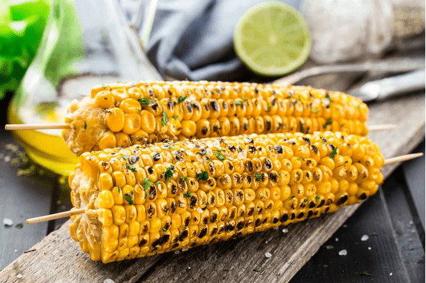 grilled corn on the cob with garlic butter