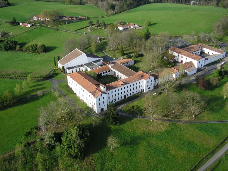 Abbaye de Belloc French Cheese with Monastic Roots
