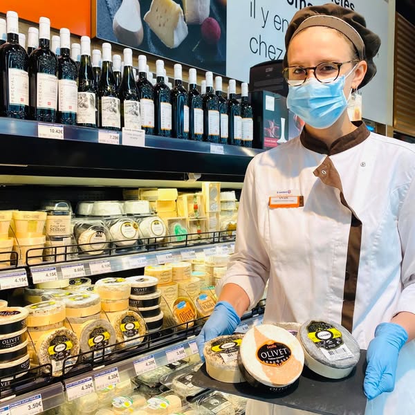 Chefs and Fromagers on Olivet Cendré