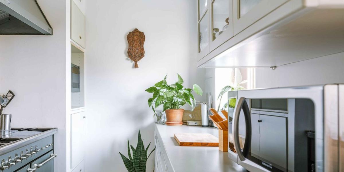 Top Stainless Steel Microwaves for Modern Kitchens