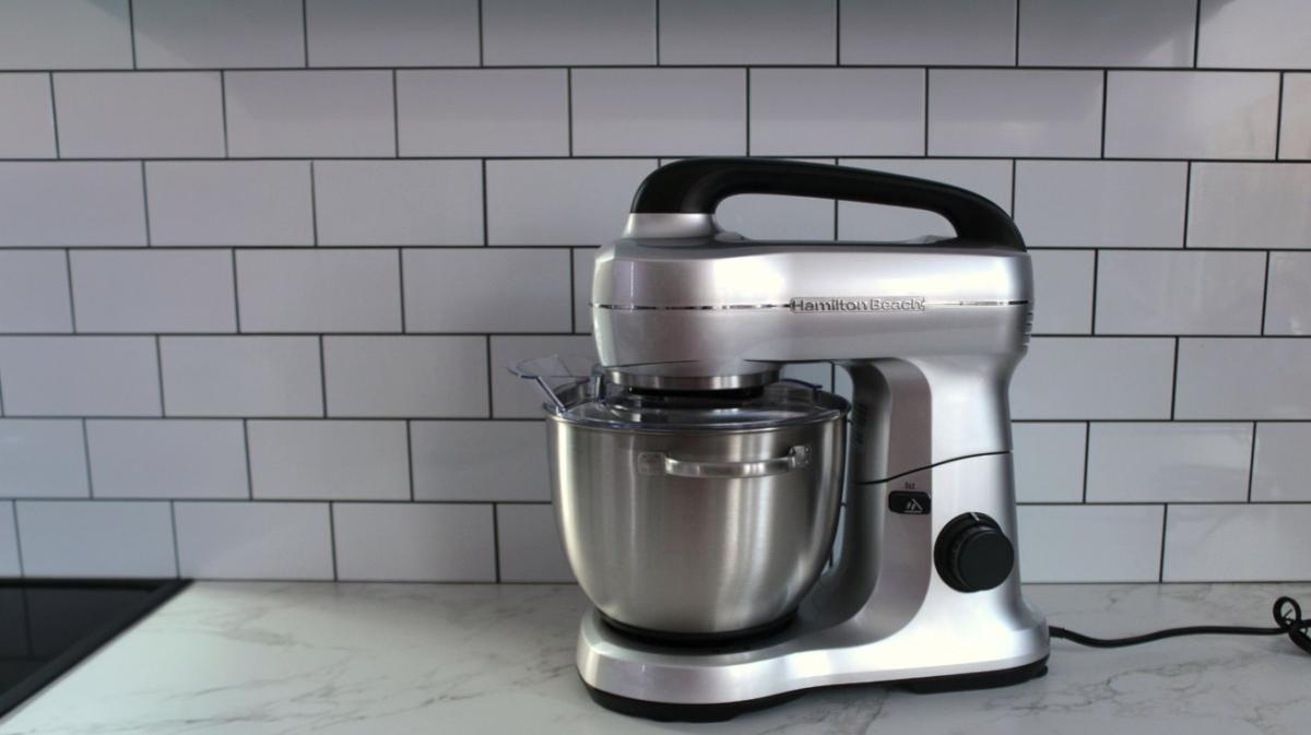 Ultimate Guide to the Hamilton Beach 4-Qt 7-Speed Electric Stand Mixer