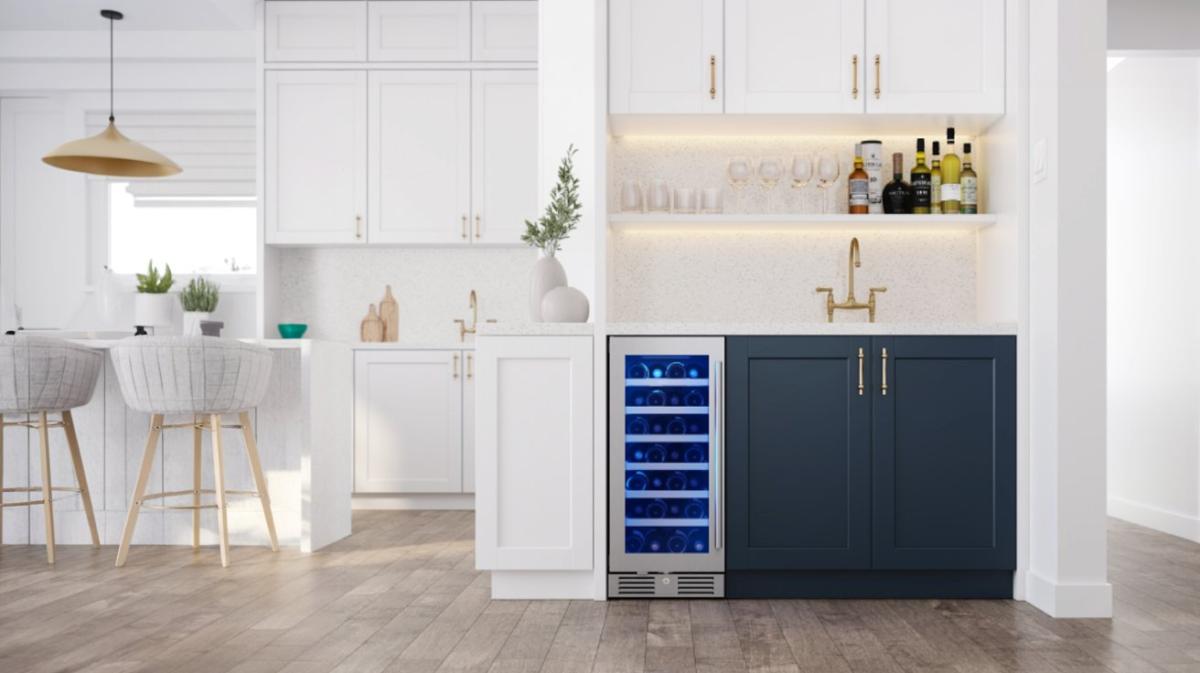 Zephyr Presrv Beverage Cooler Hands-On Testing and Storage Analysis