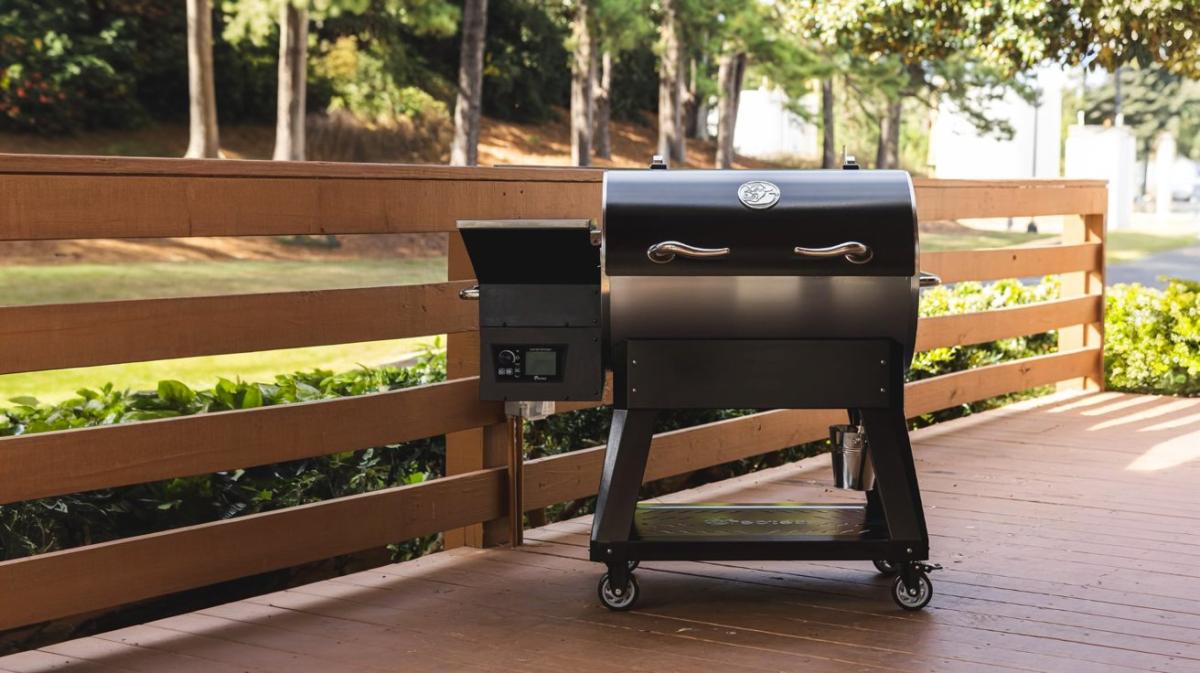 Recteq Smoker Review: A Pitmaster's Complete Testing Guide