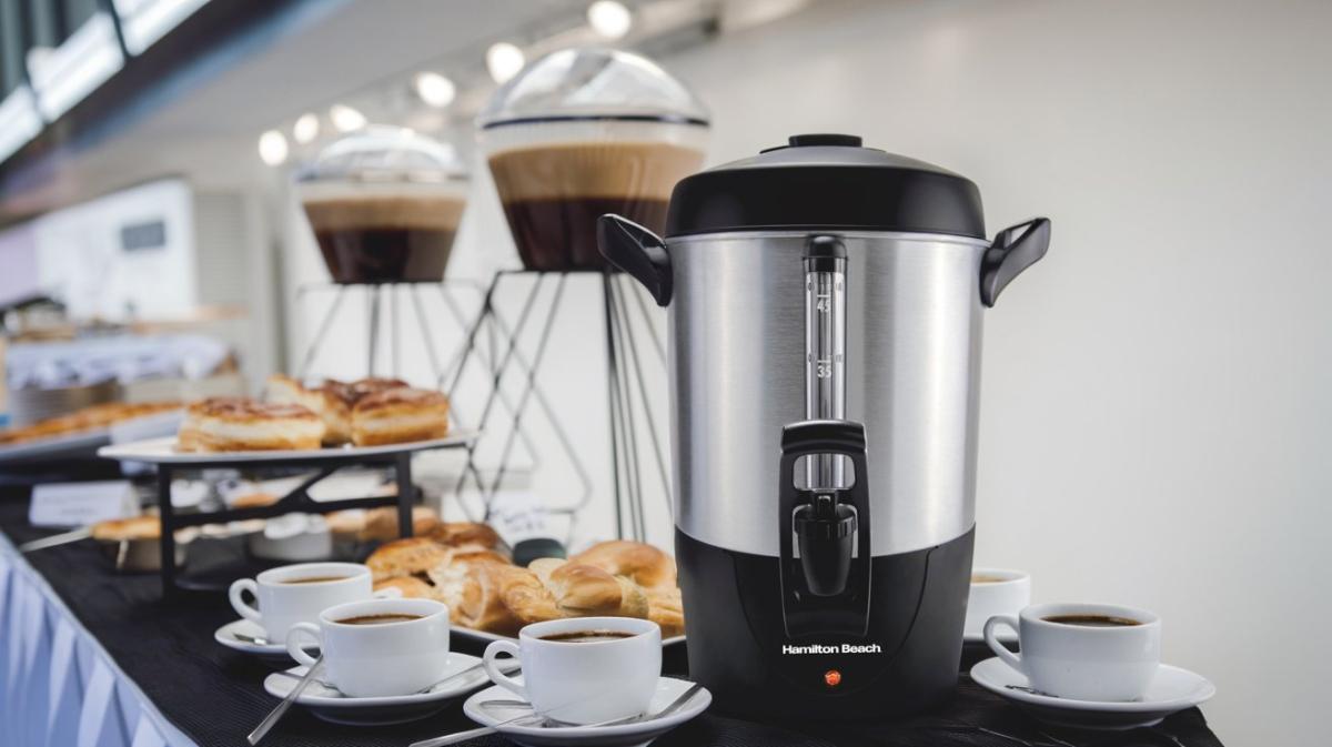 In-Depth Review of the Hamilton Beach 45 Cup Coffee Urn