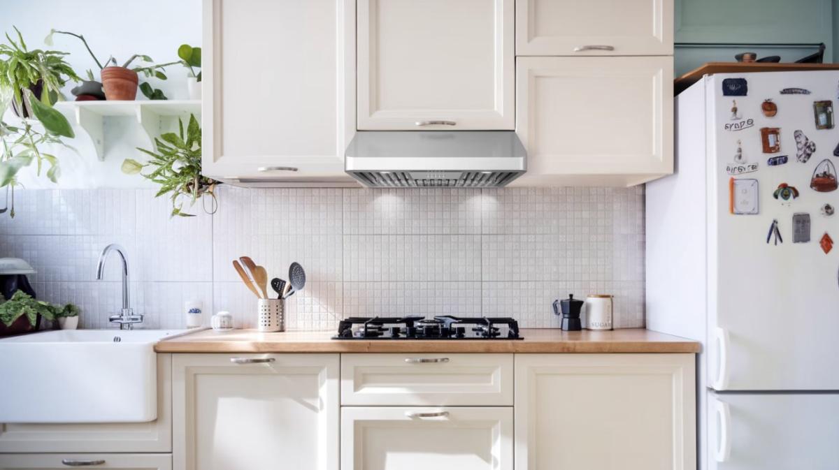 Best Cosmo Range Hoods for Elegant Kitchen Ventilation