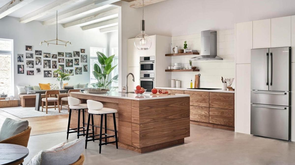Expert-Tested Bosch Refrigerator: German Quality in Your Kitchen