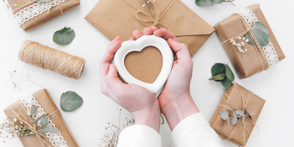 DIY Wedding Ideas to Save Money