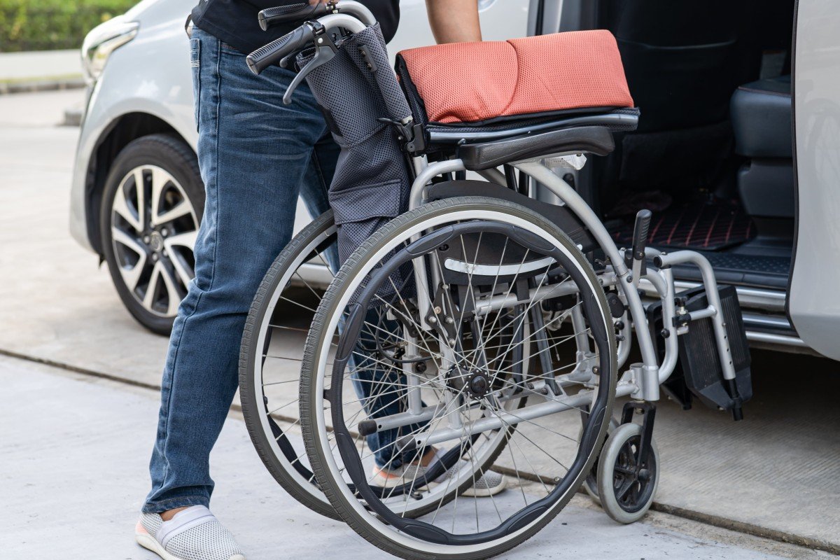 Beginner's Guide to Choosing Folding Wheelchairs