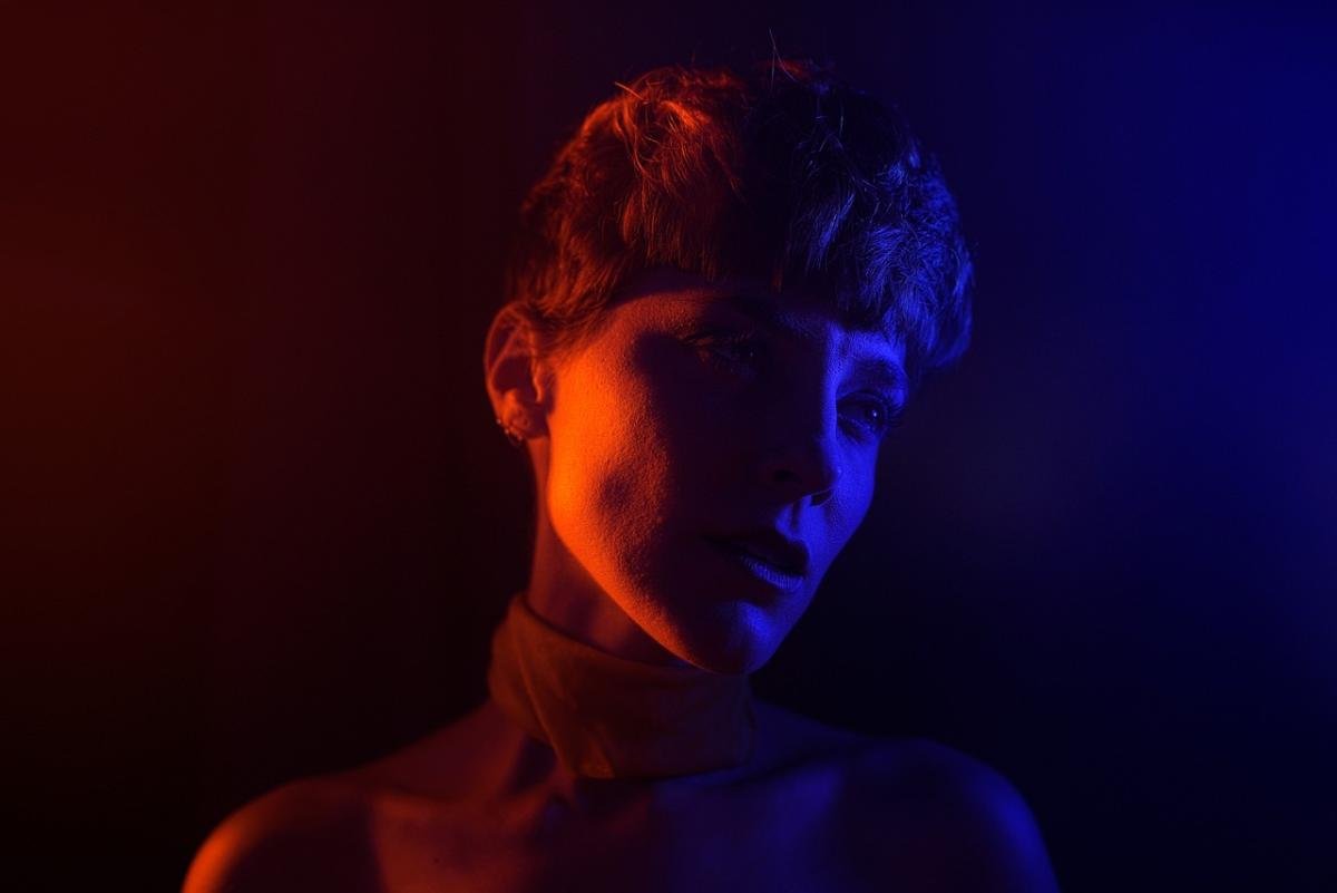 Understanding Dreaming in Color