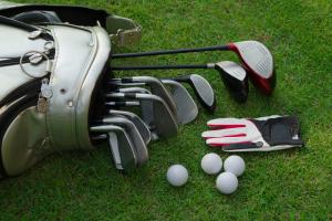 The best golf accessories you need to have in order to perfect your game!