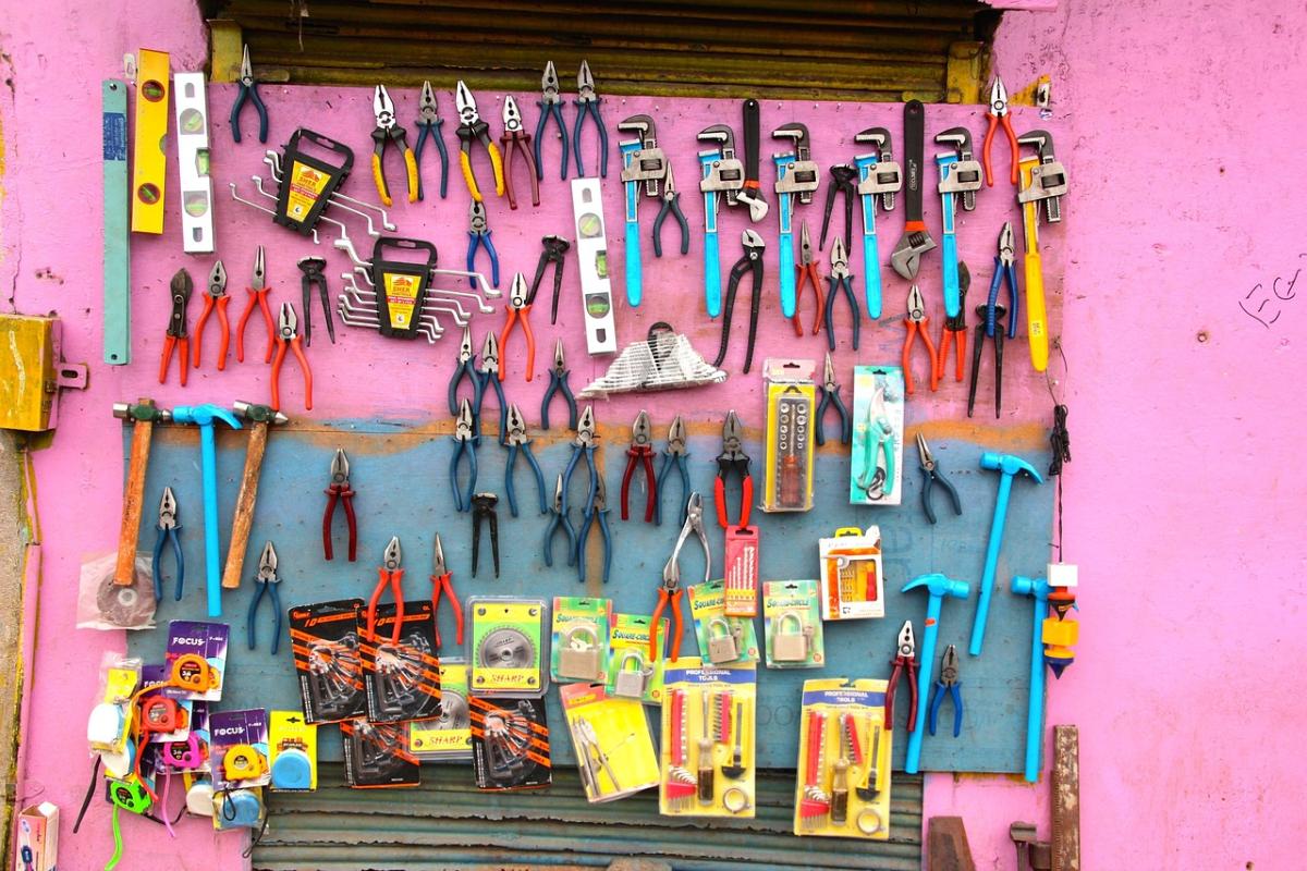 Top Budget Tools for the DIY Enthusiast