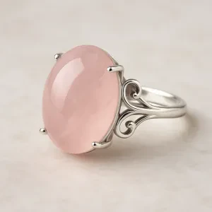Discover the beauty and charm of this stunning rose quartz ring