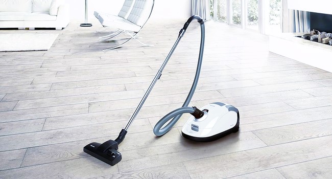 canister-vacuum-cleaner
