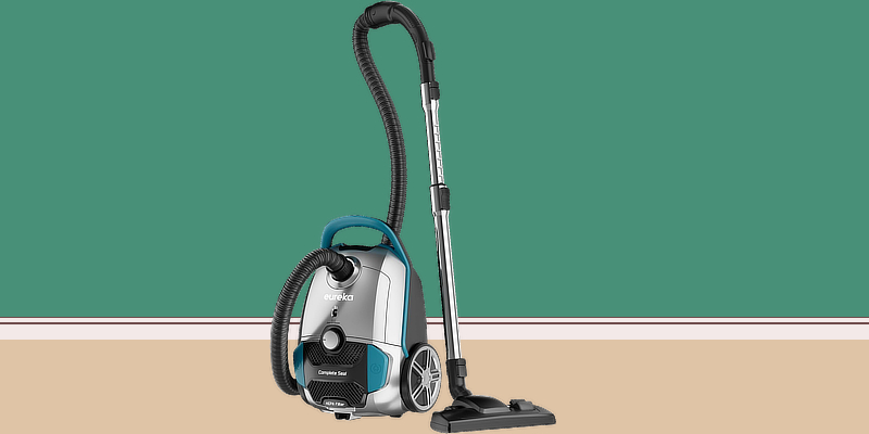 bagged vacuum cleaner