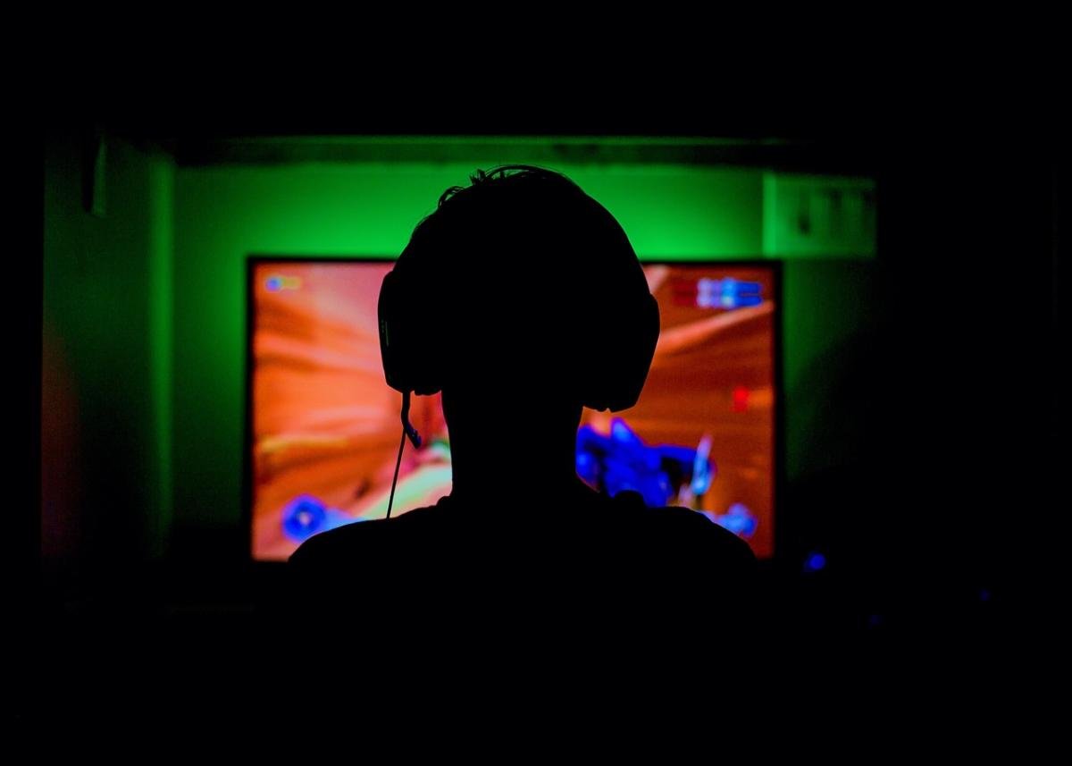 Integrated VR Tracking Systems