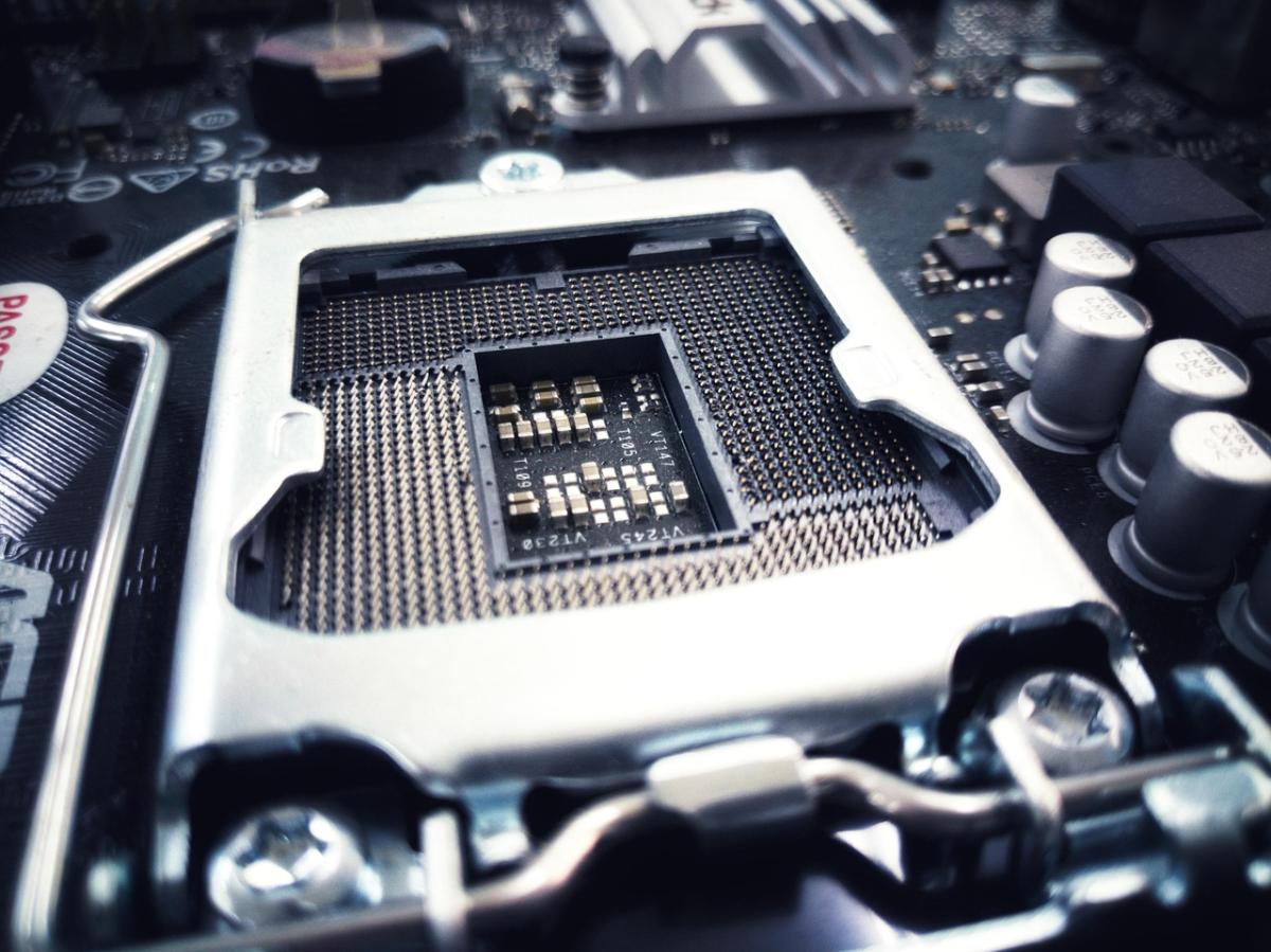 Advanced CPU Microarchitecture