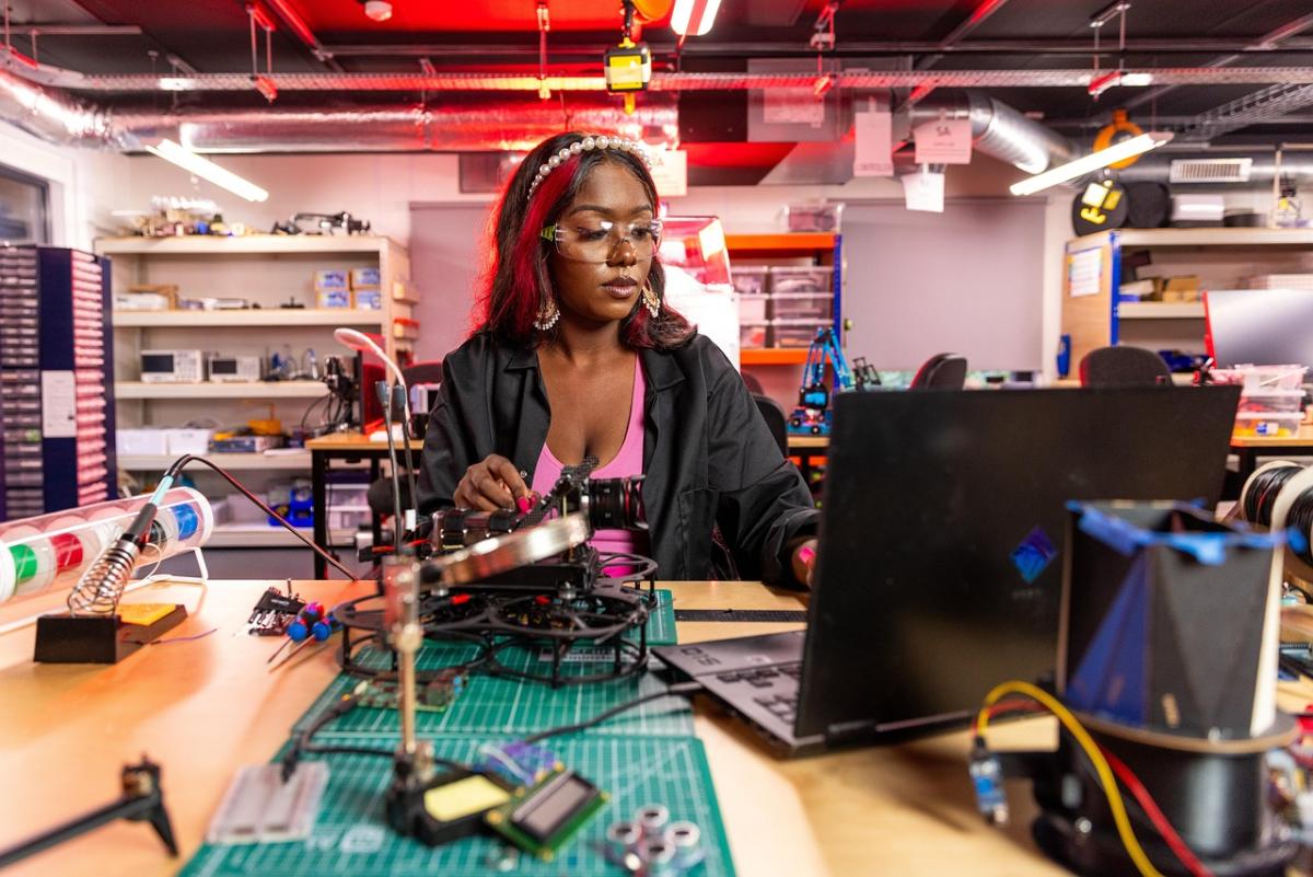 Robotic Cable Management Systems