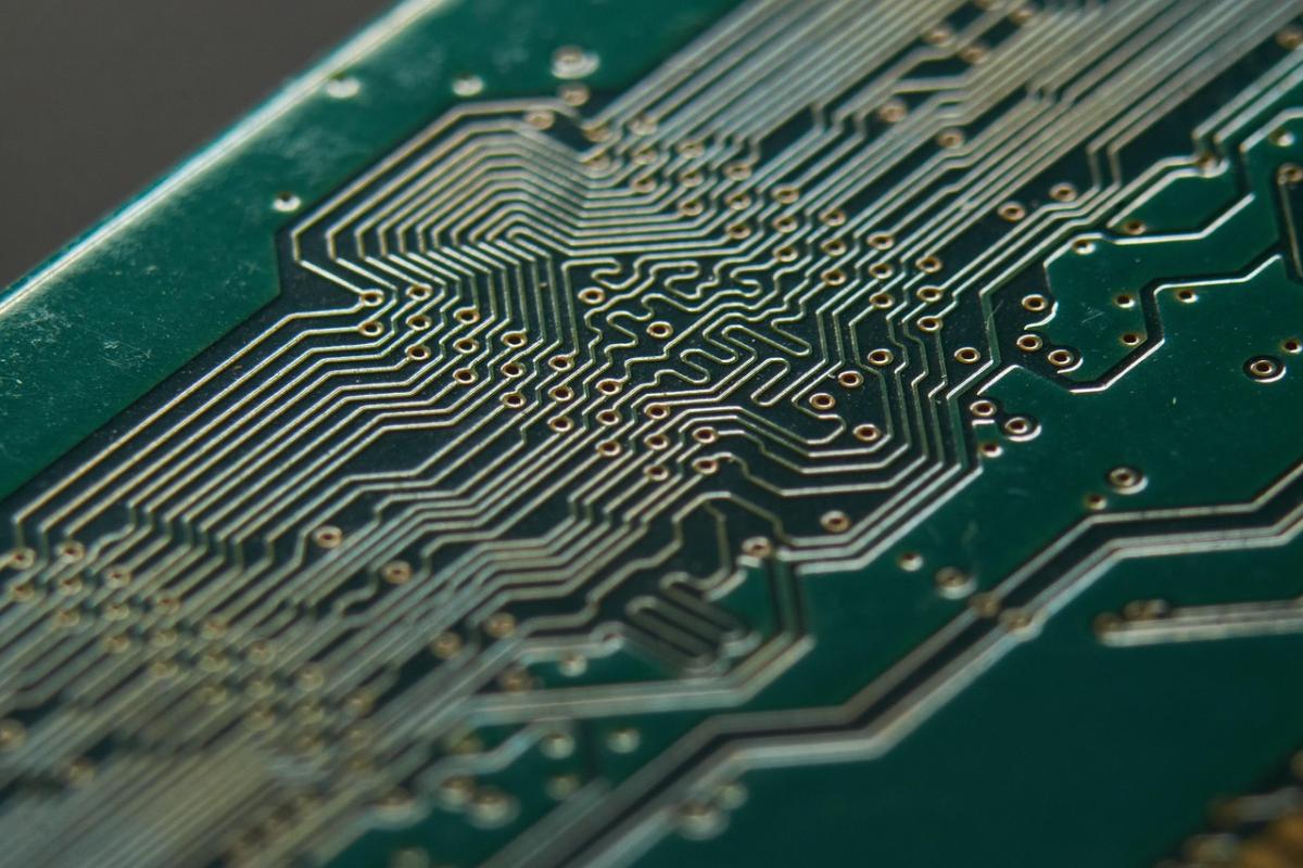 DDR4: A Leap Forward in Memory Technology