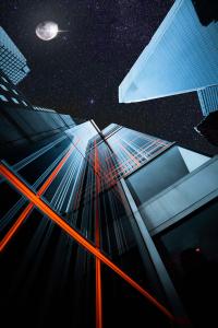 Pioneering a Cable‑Free Digital Future