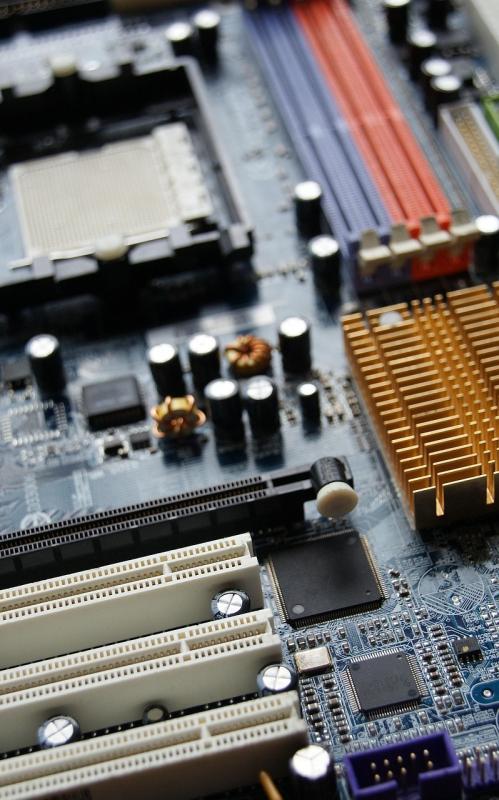 Compact, High‑Efficiency Computing