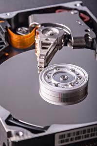 Efficient Data Transfer Between Multiple Drives