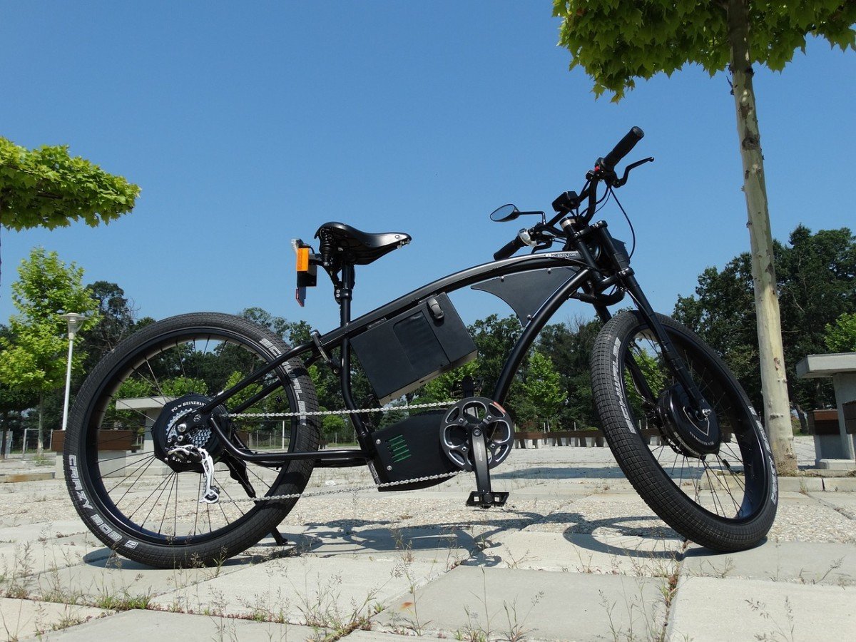 Top Tips for Safe Riding on Ebikes