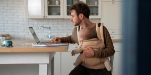 Tips for juggling family life while working