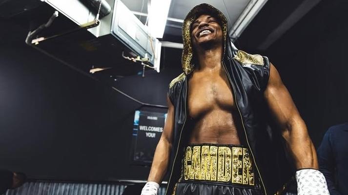 Looks Like An Average Person, but Turns Out He Is an Heavyweight Omlypic Boxer