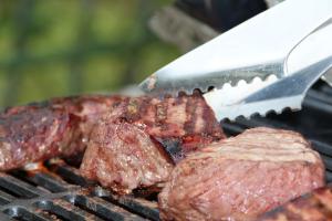 Beyond the Basics: Exploring Advanced Grill Features for Ultimate BBQ