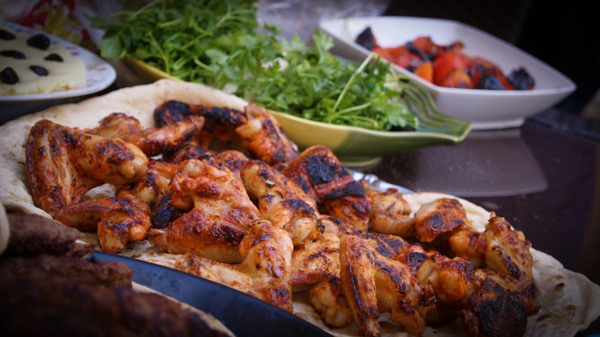 Budget BBQ: Tasty Eats at Affordable Prices
