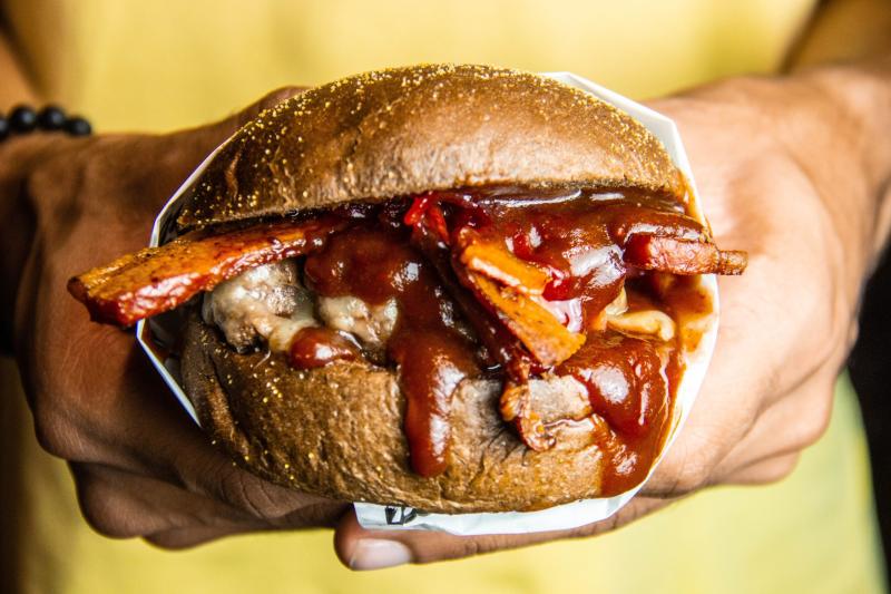 From Bun to Bite: A Guide to the Ultimate Grilled Hamburger Experience