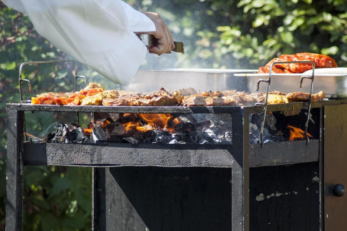 The Ultimate Guide to Buying a Barbecue Grill