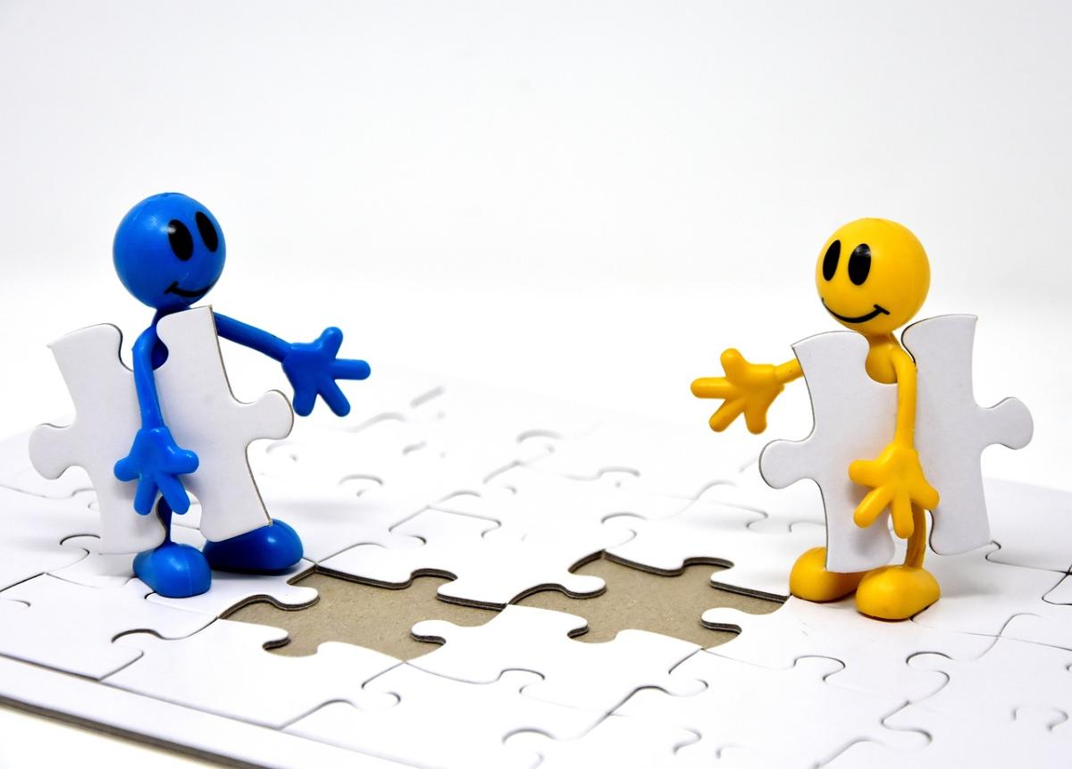 Strengthen Family Bonds with Fun Multiplayer Puzzles