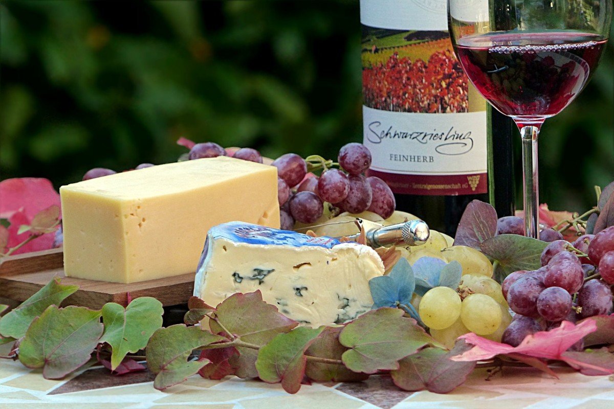 Cheese and Wine Pairing Made Simple
