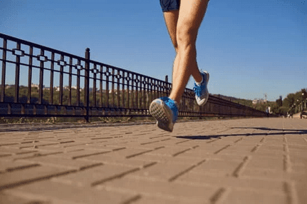 "Understanding the Impact of Running Surfaces on Shoe Choice"