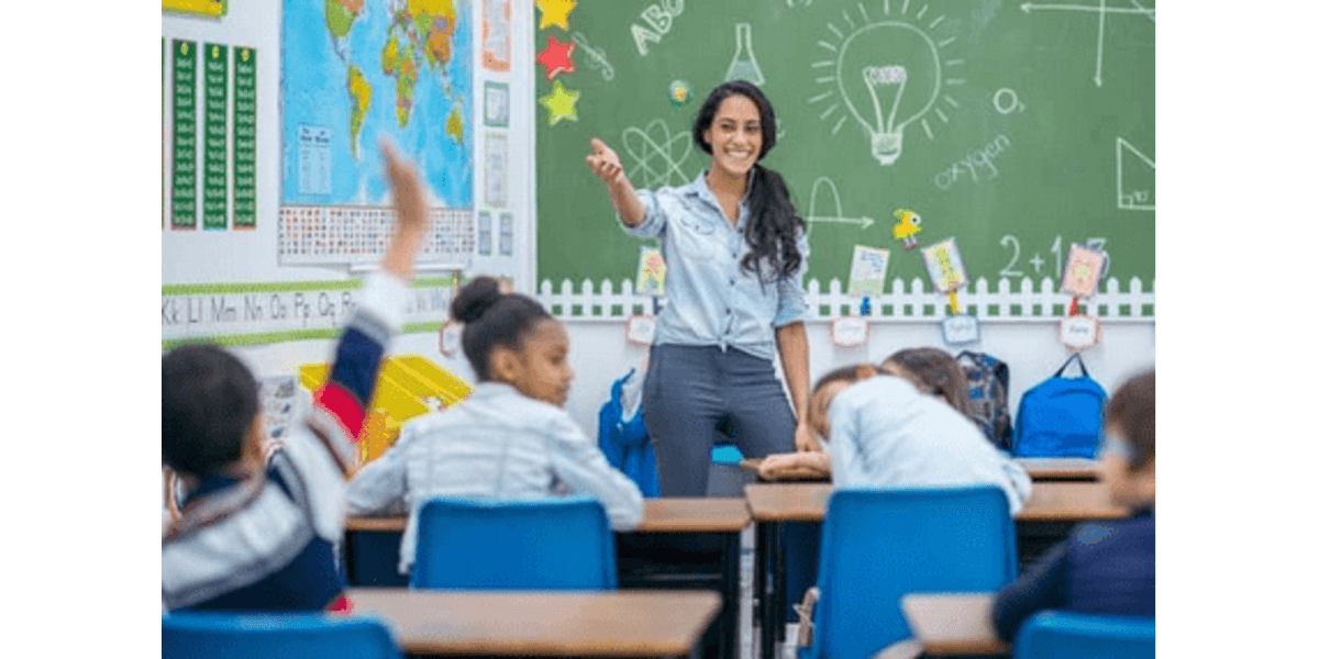 Top Sneakers for Teachers: Comfort and Style for the Classroom