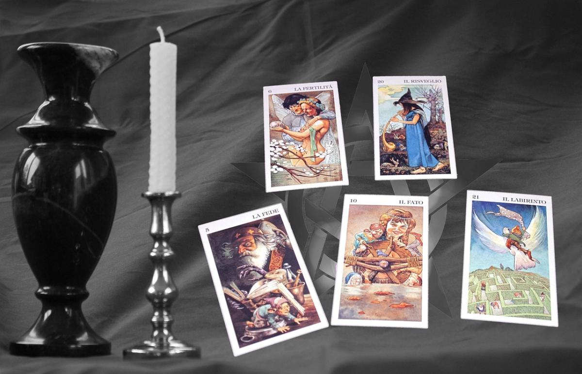 Unlocking Tarot Deck Meanings for Each Card