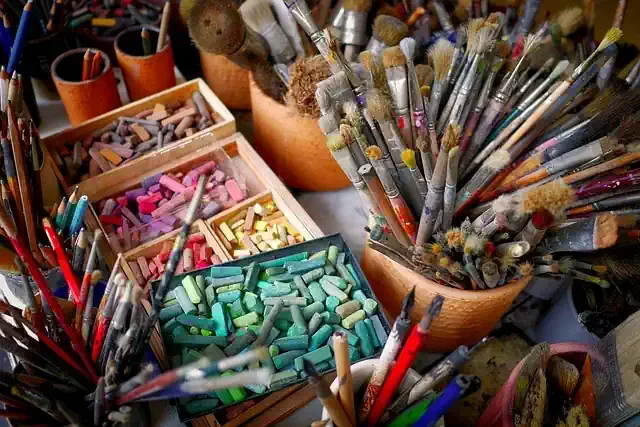 Essential Tips for Choosing the Right Art Supplies for Your Creative Journey