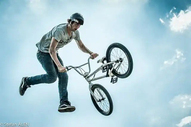 The Benefits of Cycling for Physical and Mental Health